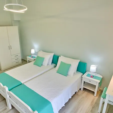 Stoneface アパート